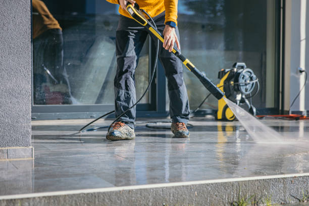 Best Garage Pressure Washing  in Herscher, IL