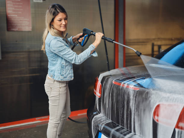 Why Choose Our Certified Pressure Washing Experts for Your Project Needs in Herscher, IL?